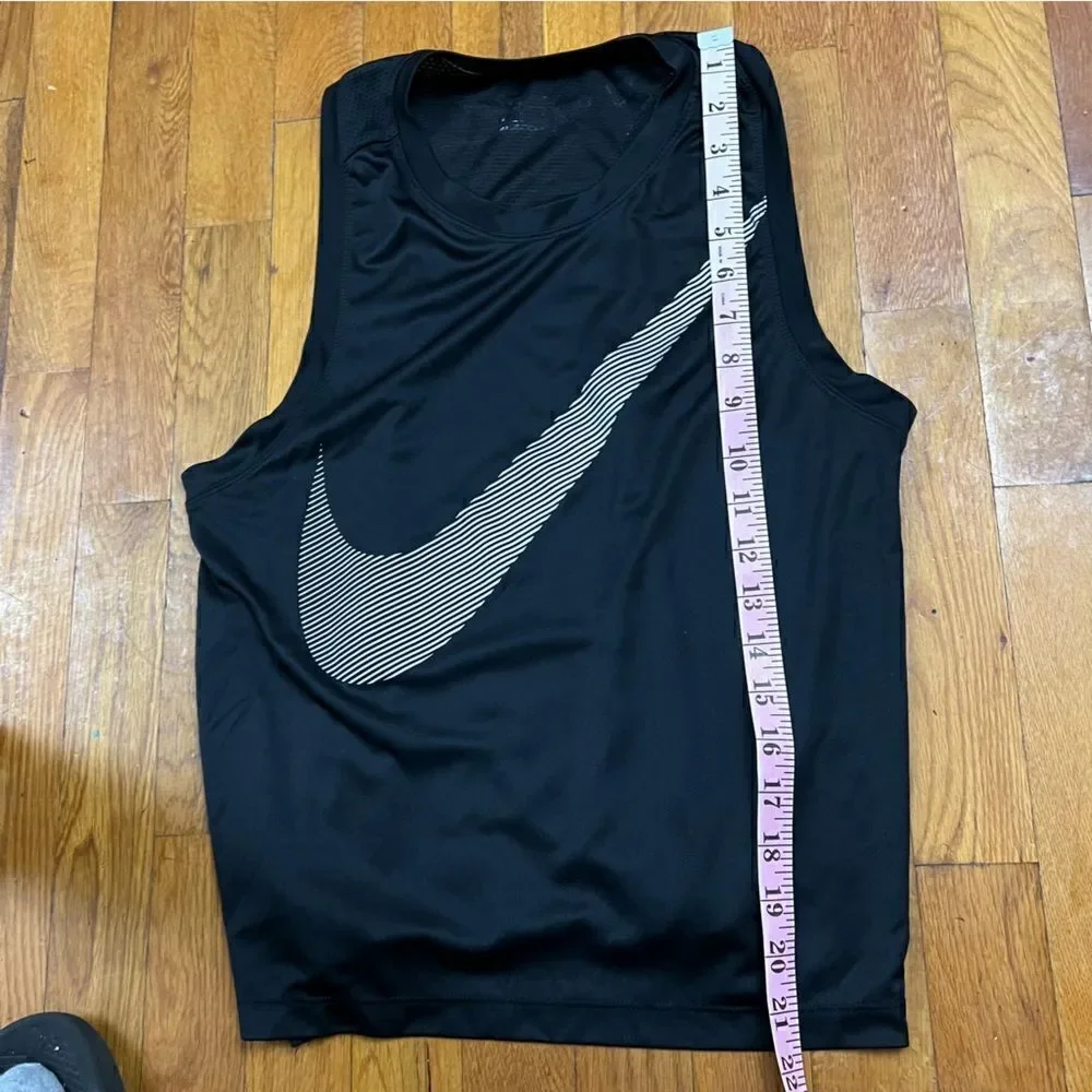 Nike Running Top Big Swoosh Women's Small
